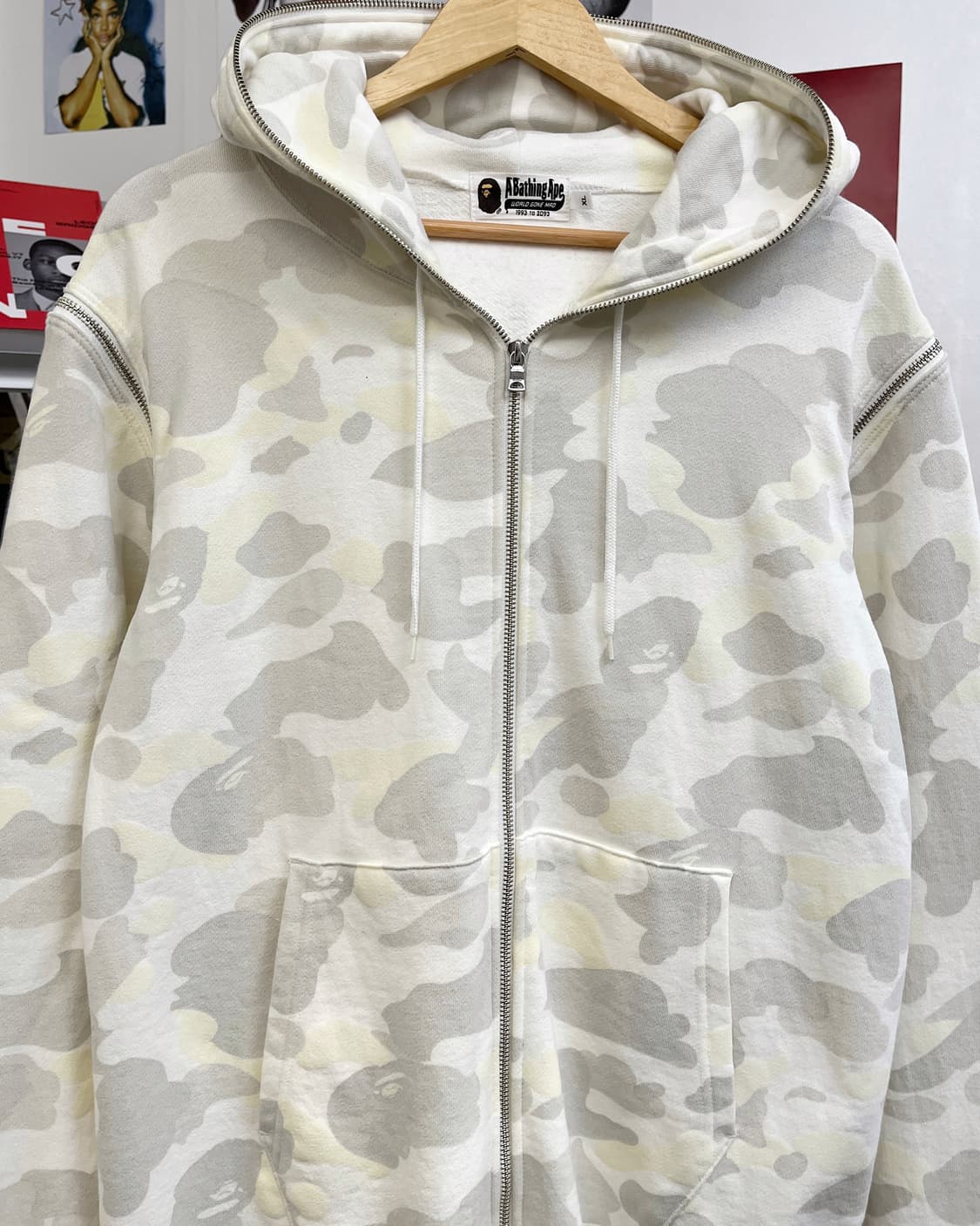 베이프 글로우 인 더 다크 화이트 카모 후드집업 상품이미지6