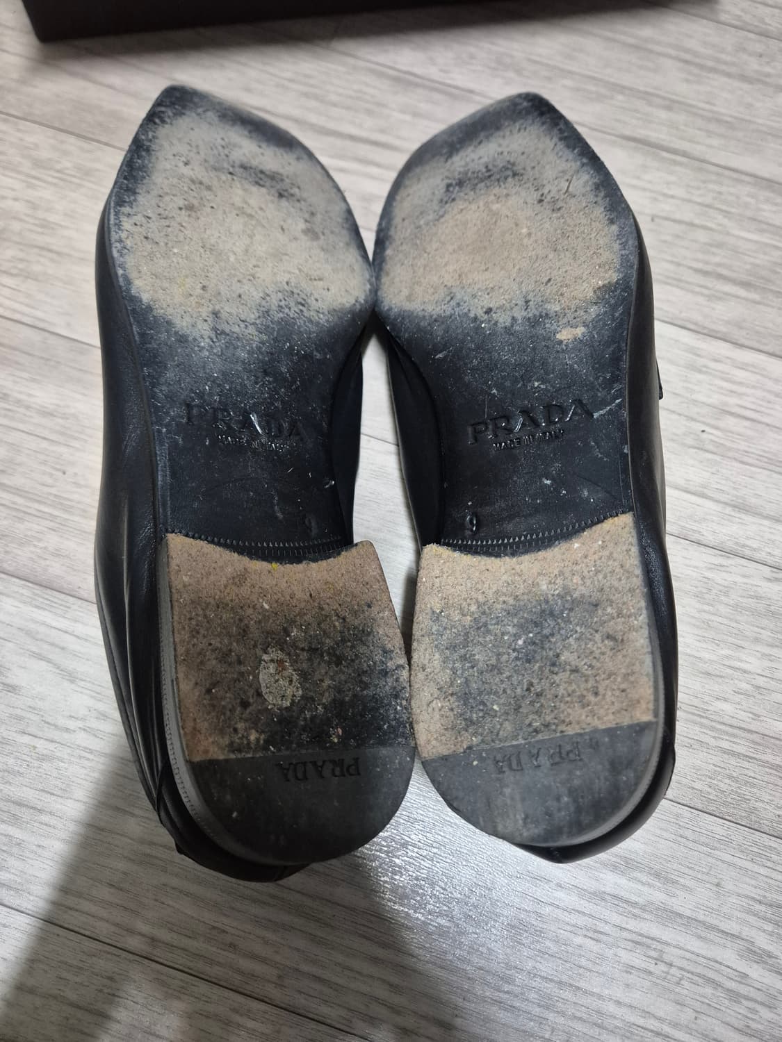 프라다 스퀘어토 로퍼 285 상품이미지3