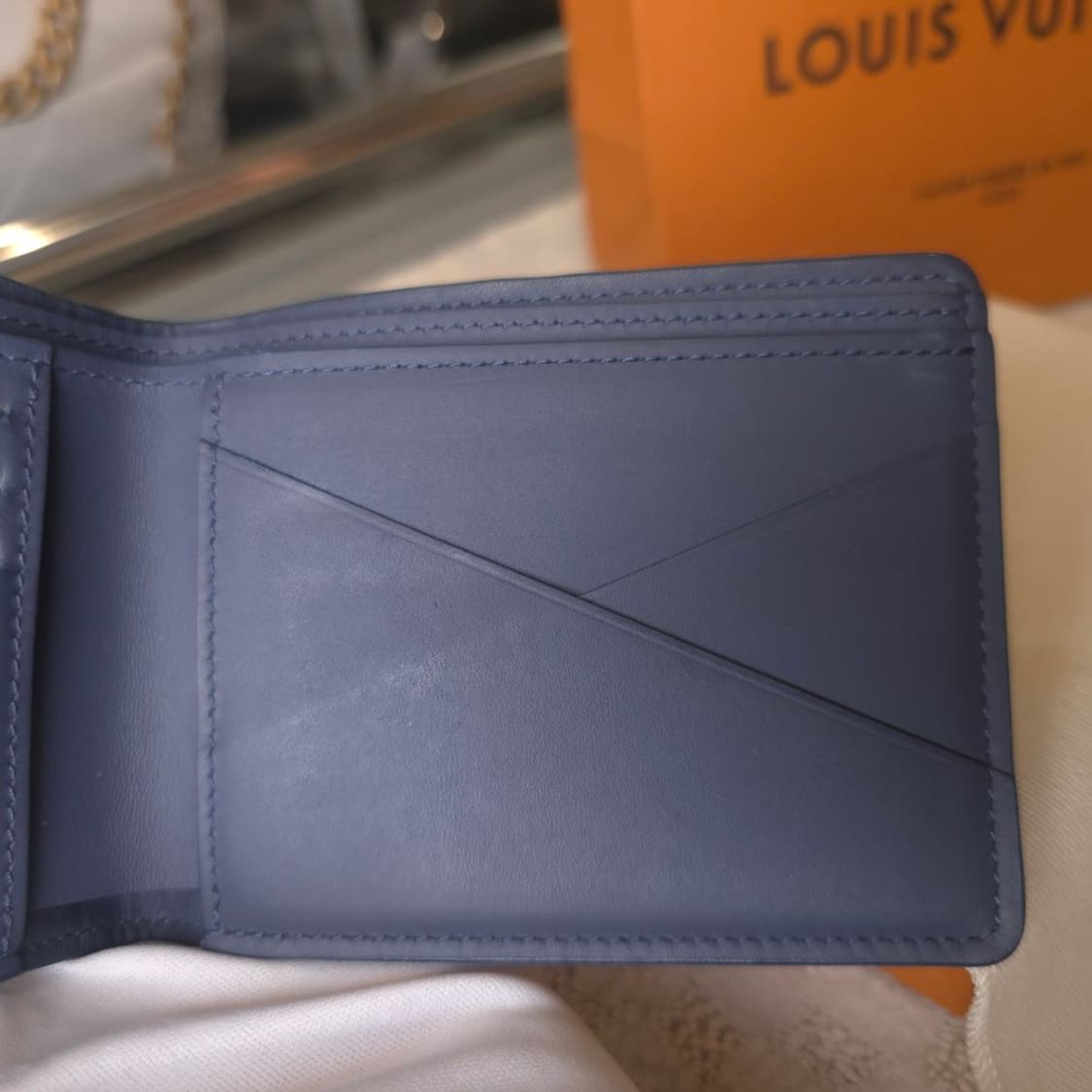 [중고/정품] 루이비통 멀티플 윌릿 반지갑 모노그램 네이비 리버 블루 상품이미지6