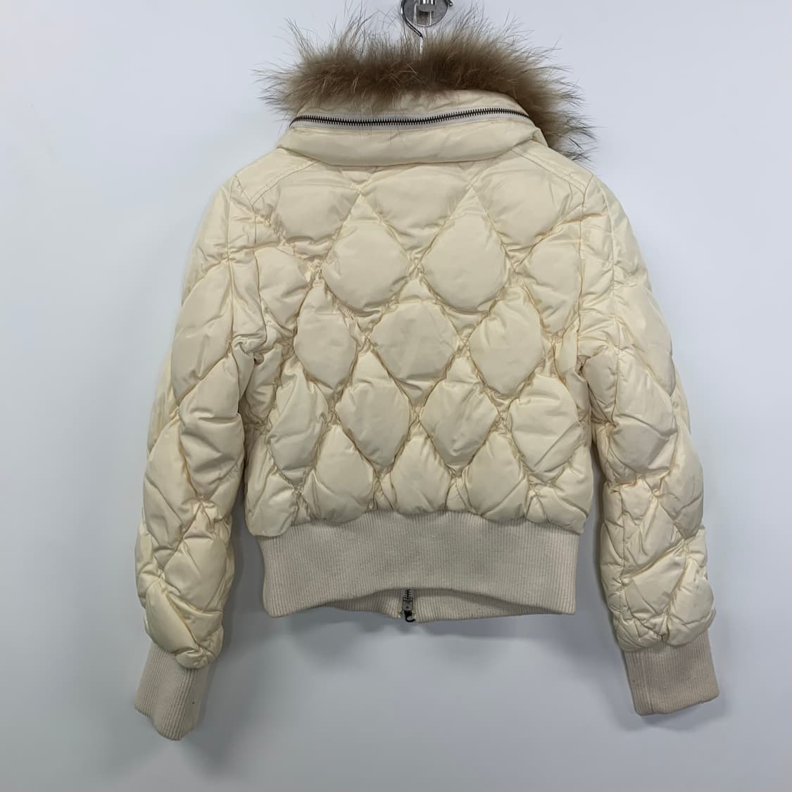 Japanese vintage 화이트 울프죠 퀼팅 패딩 상품이미지3