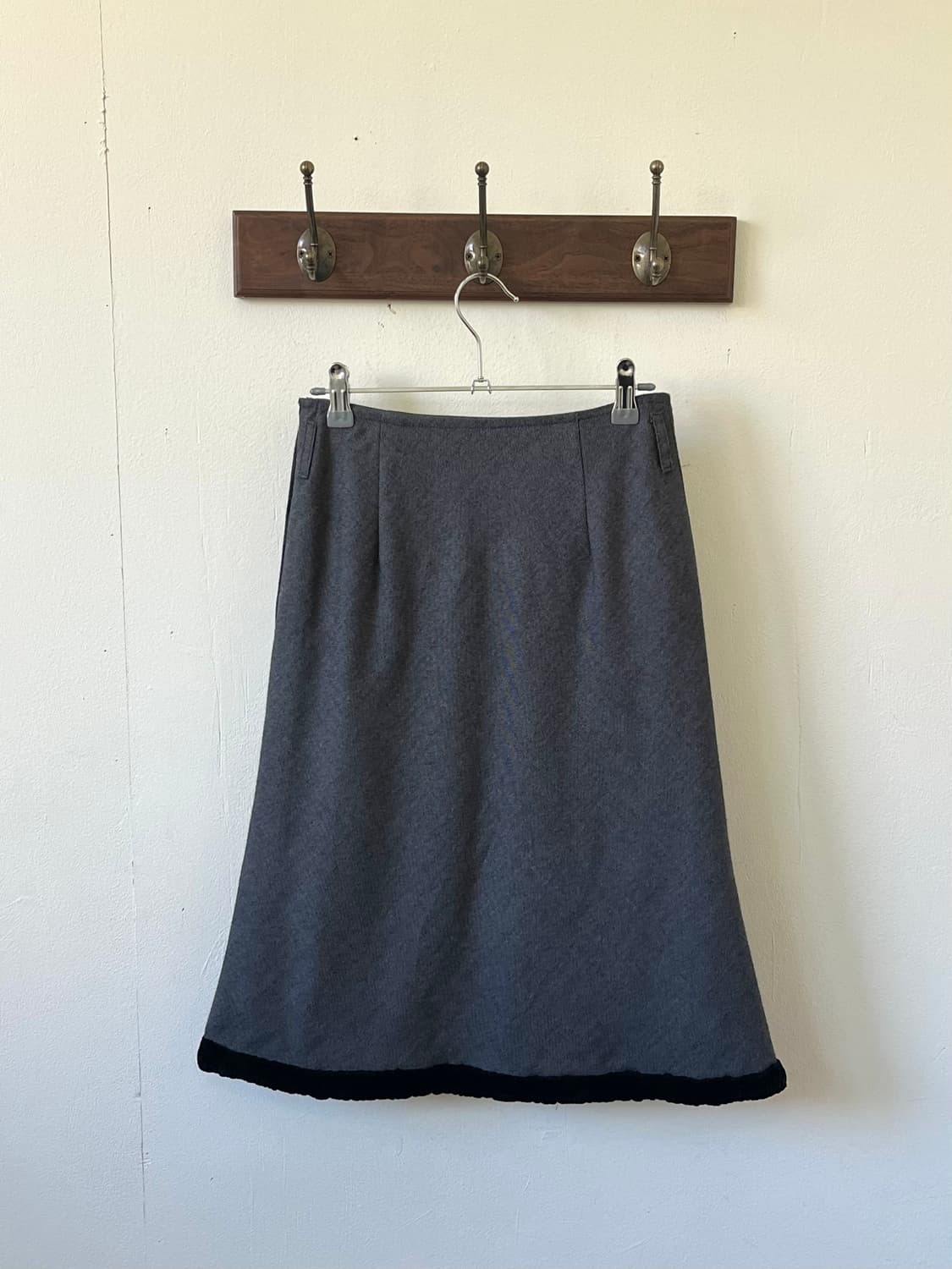 L’EST ROSE 트랙 스커트 상품이미지3