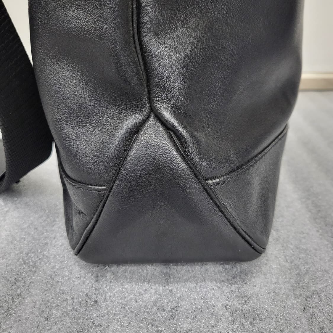 COLE HAAN 콜한 대형 천연가죽 토트백 38x41x11cm 상품이미지4