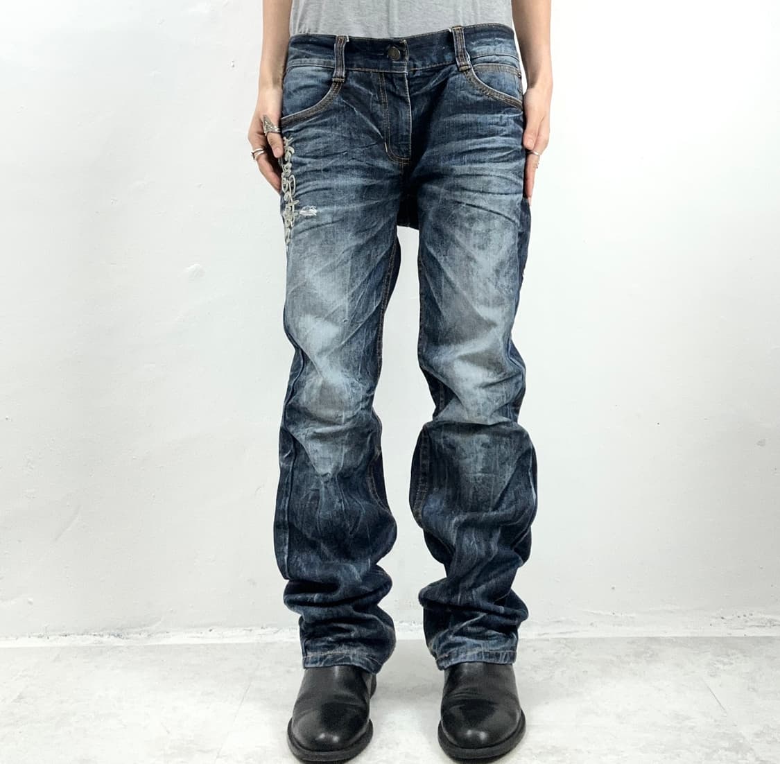 Red Pepper Wing Skull Embroidered Denim  상품이미지3