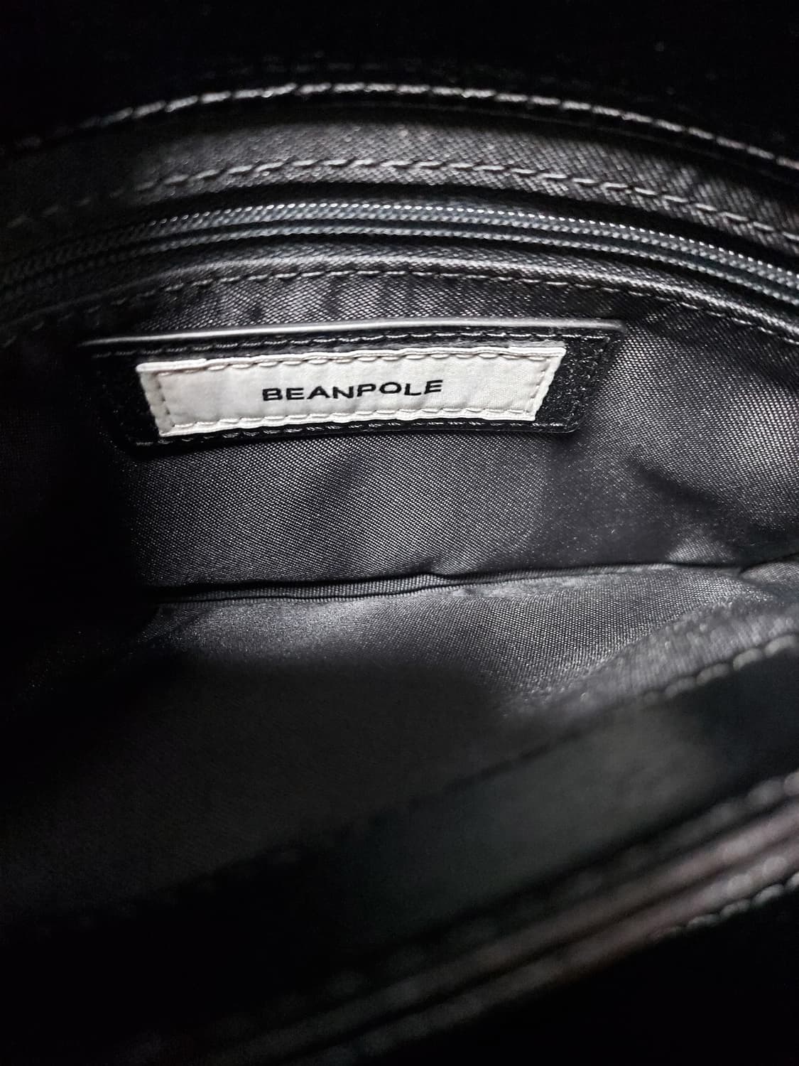 빈폴ACC  어웨이 트리오 크로스백

 상품이미지8