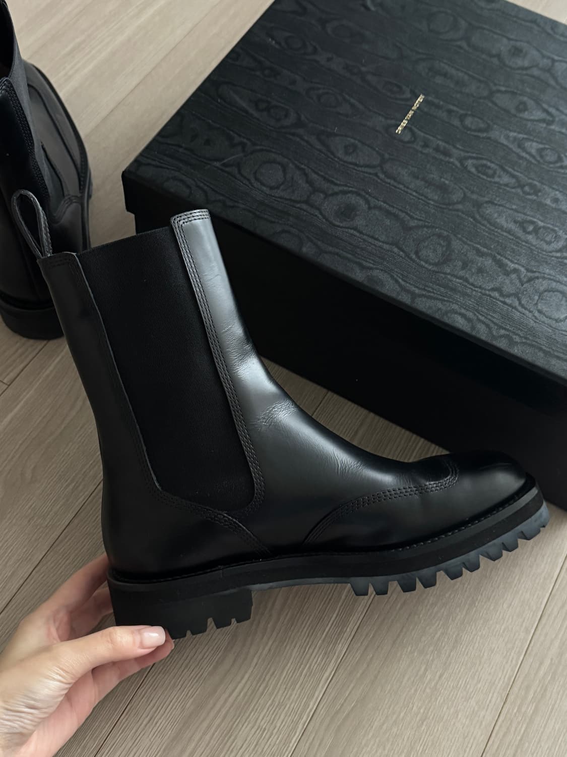 <실착 2회🖤> 드리스반노튼(Dries Van Noten) 첼시부츠 상품이미지2