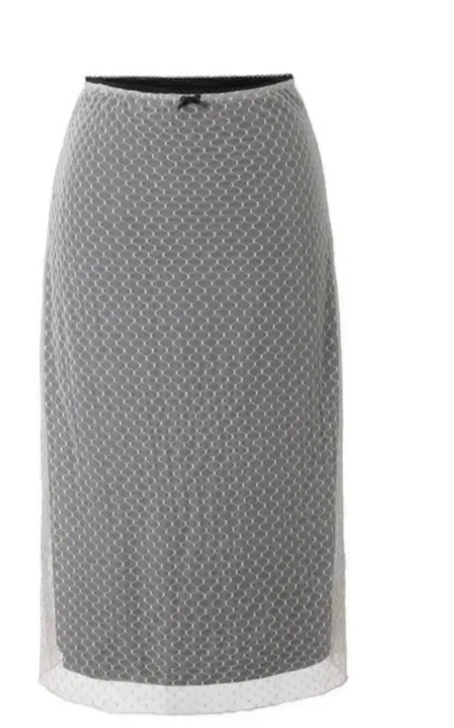 쓰리타임즈 쉬어 도트 스커트 상품이미지1