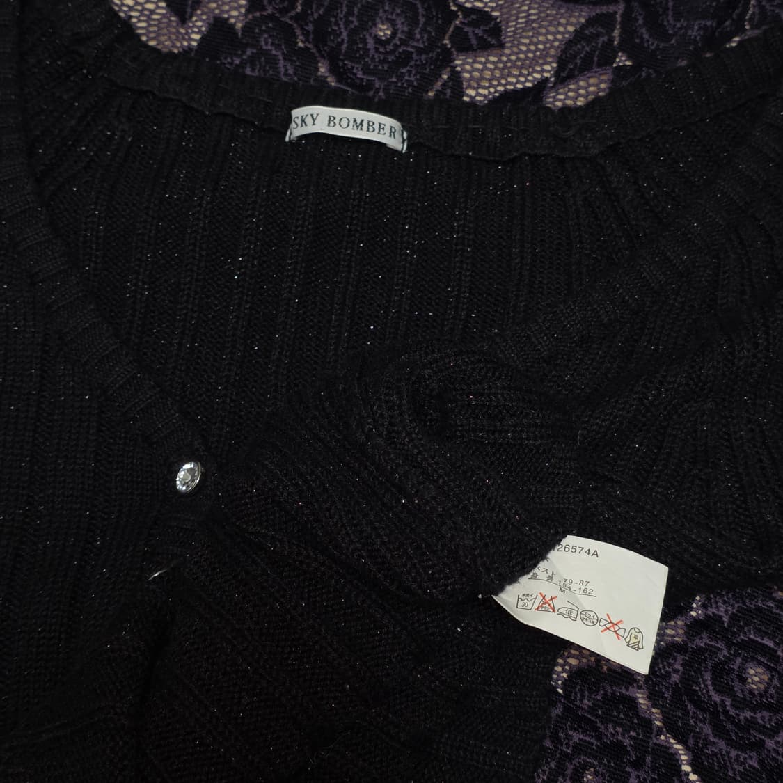Sky Bomber 일본빈티지) 블랙 고스시크st 나나깔로맨틱 v넥 니트 상품이미지4