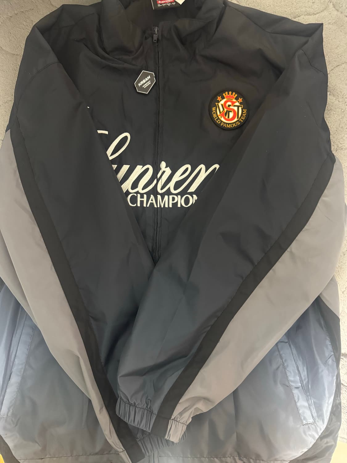 새상품) 슈프림 엄브로 트랙자켓 L 상품이미지1