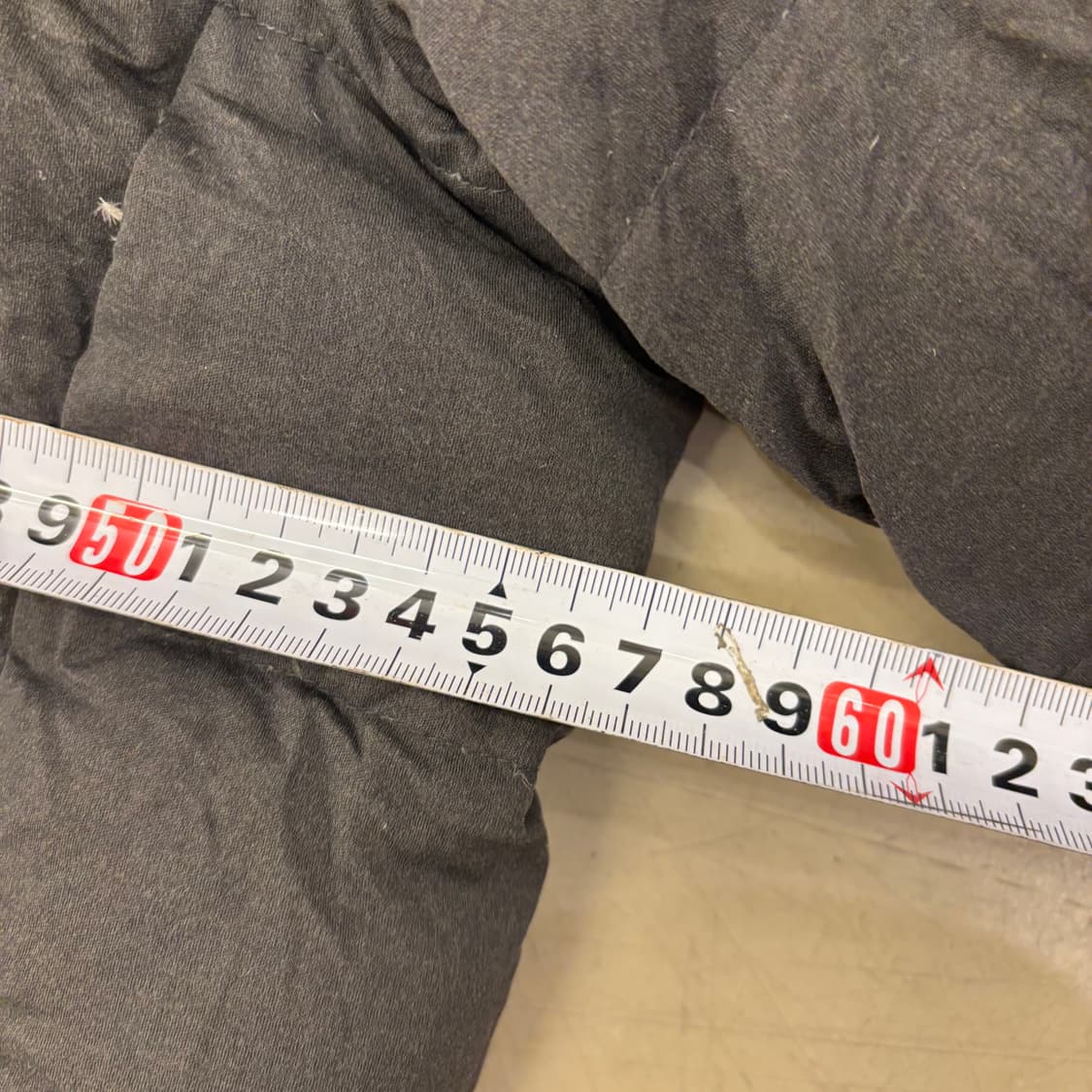 몽벨 덕다운 차콜 패딩 상품이미지5