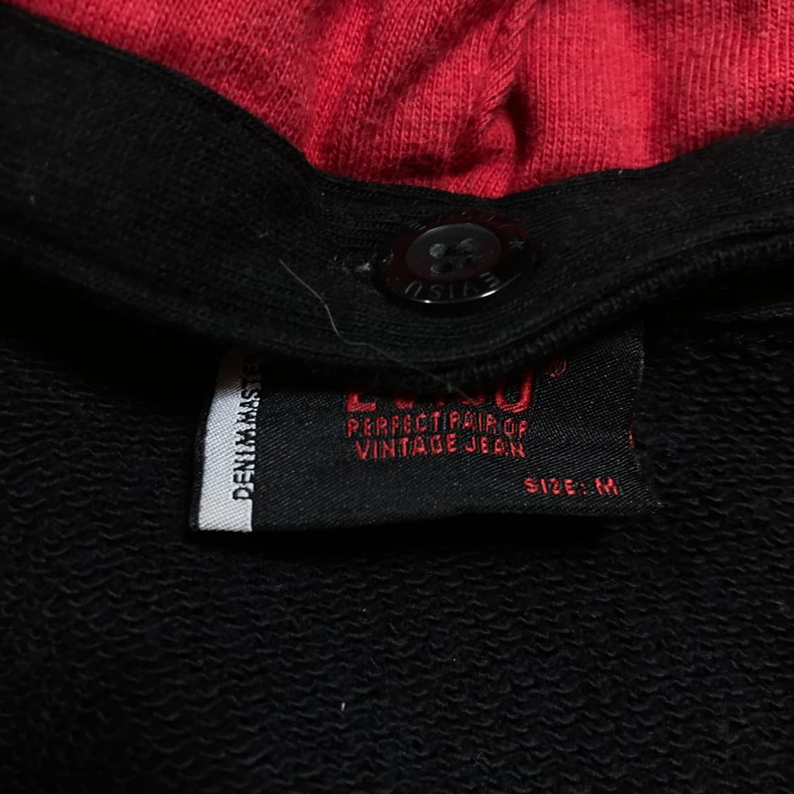 에비수 로고 라인 블랙 후드 집업 상품이미지3