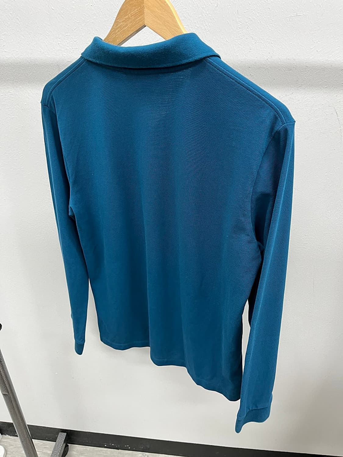 95) 버버리 청록 긴팔 카라티  상품이미지6