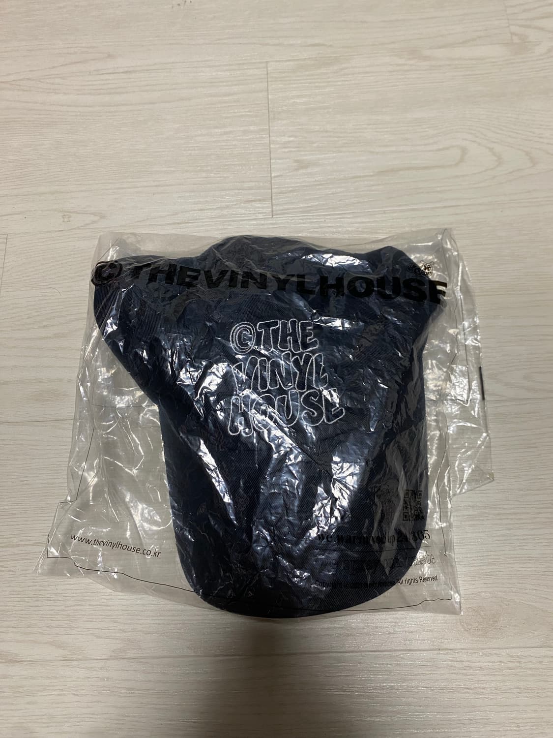 더 바이닐 하우스 블랙 볼캡 새상품 상품이미지3