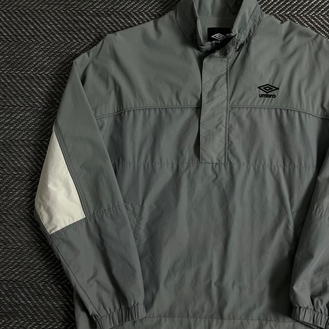 엄브로 풀오버 우븐 아노락 웜업o 3082 상품이미지3