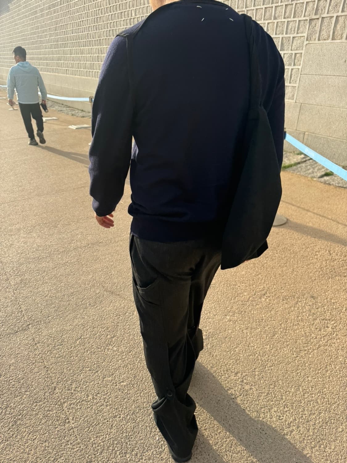 메종 마르지엘라 파이핑 니트 네이비 상품이미지5