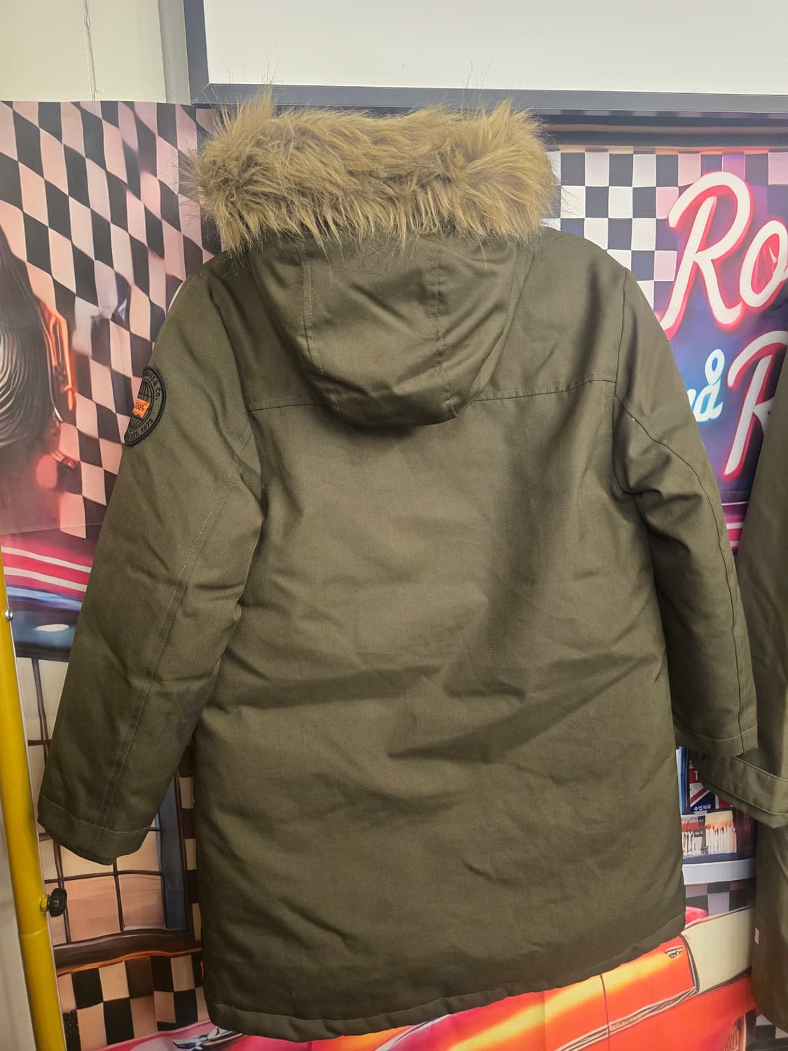 리바이스 보이즈 카키 아우터 구스패딩 상품이미지5