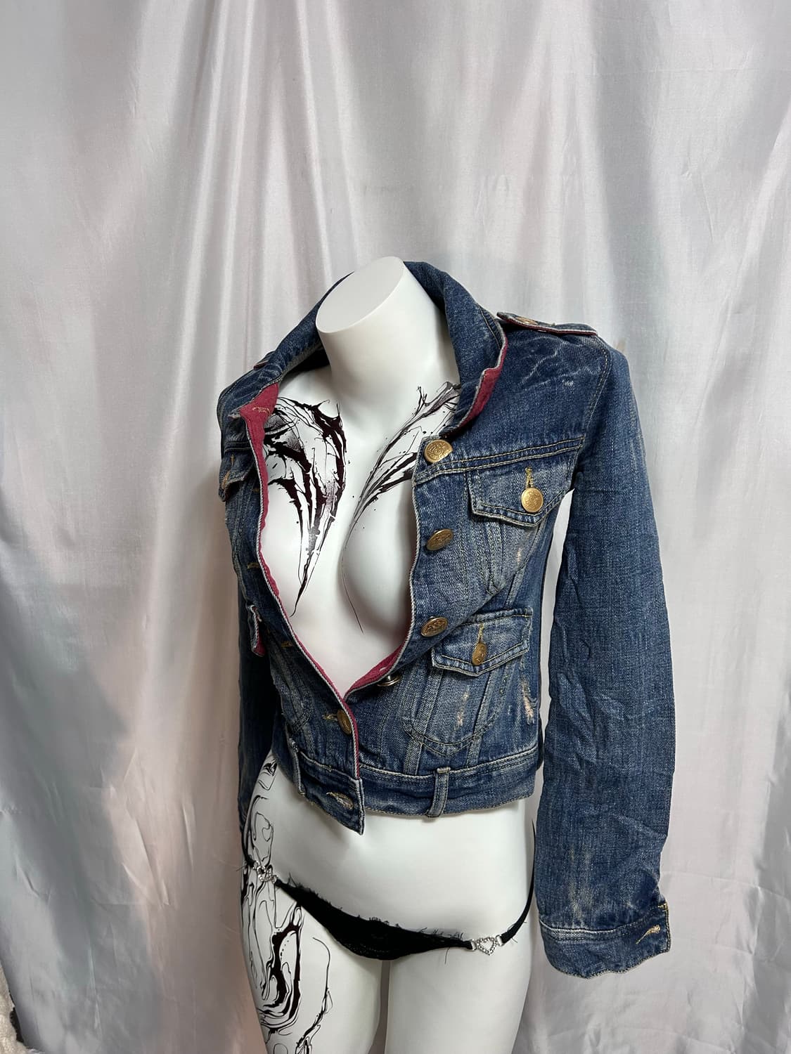 y2k gold button detailed denim jacket 상품이미지3