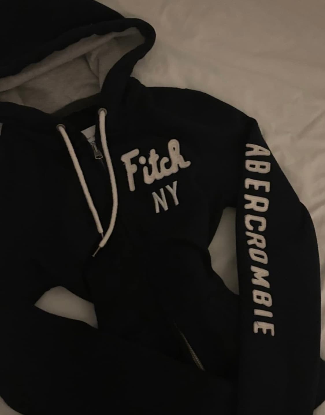 아베크롬비 솜빈티지 딱붙핏 후드집업 네이비 s 상품이미지2