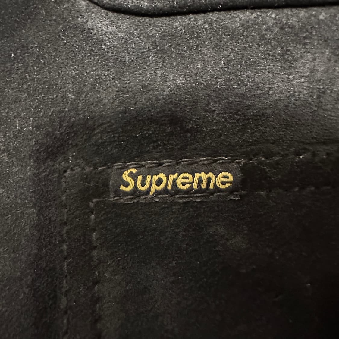 SUPREME 24FW suede work jacket black 상품이미지3