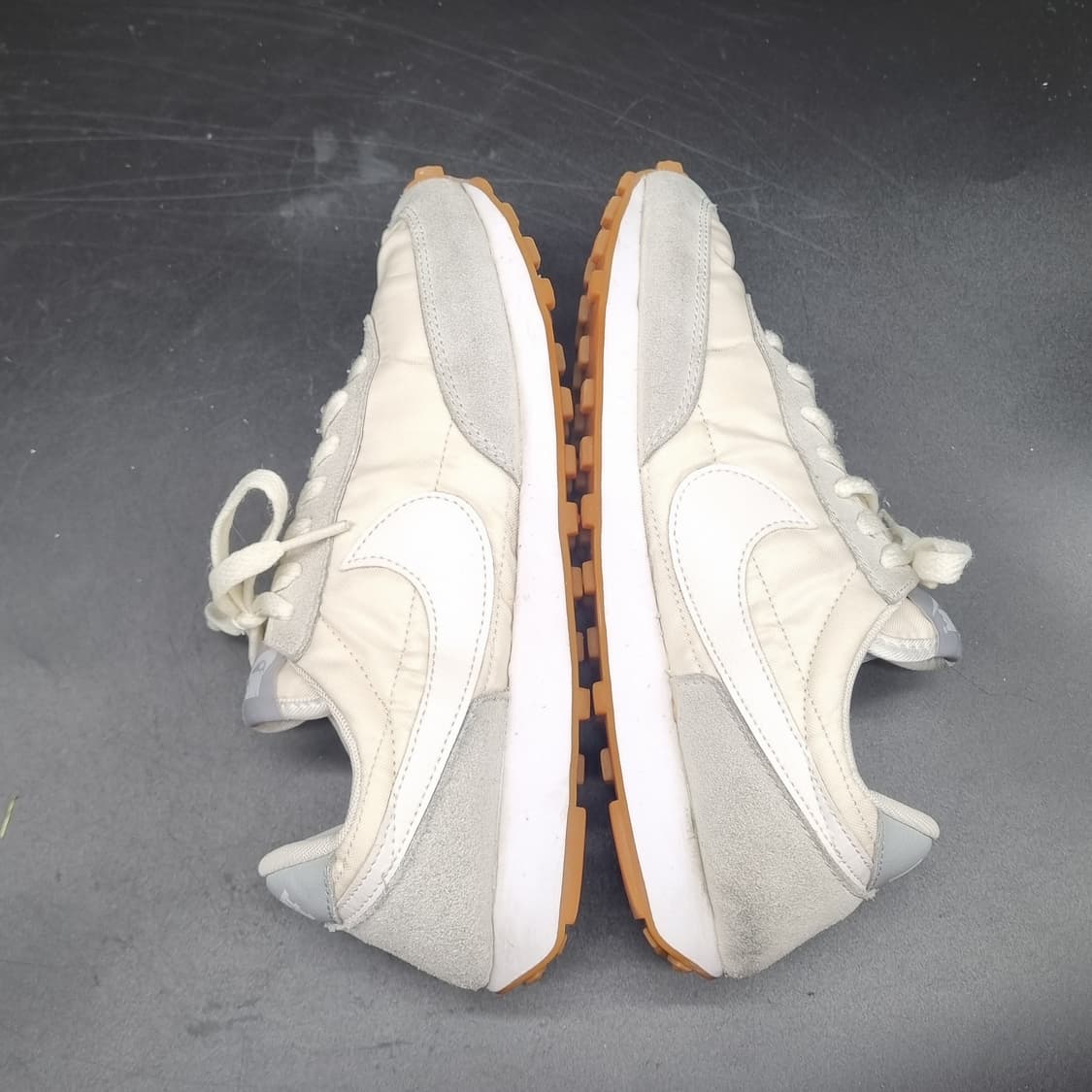 나이키 데이브레이크 아이보리 운동화250  상품이미지5