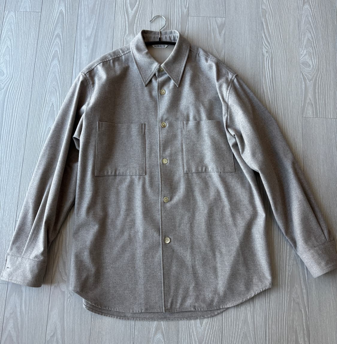 오라리 / 울 풀링 플란넬 셔츠 / 3 상품이미지1