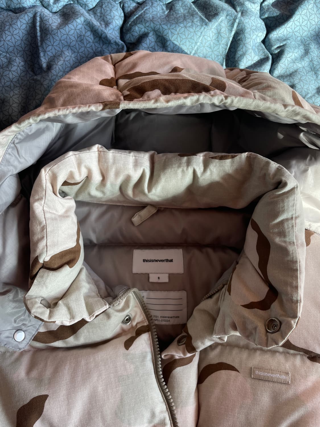 디네댓 카모 패딩  상품이미지3