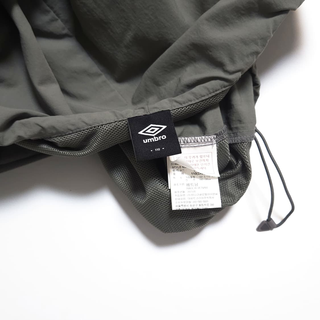 엄브로 클래식 후드 아노락 바람막이 그레이카키 상품이미지6