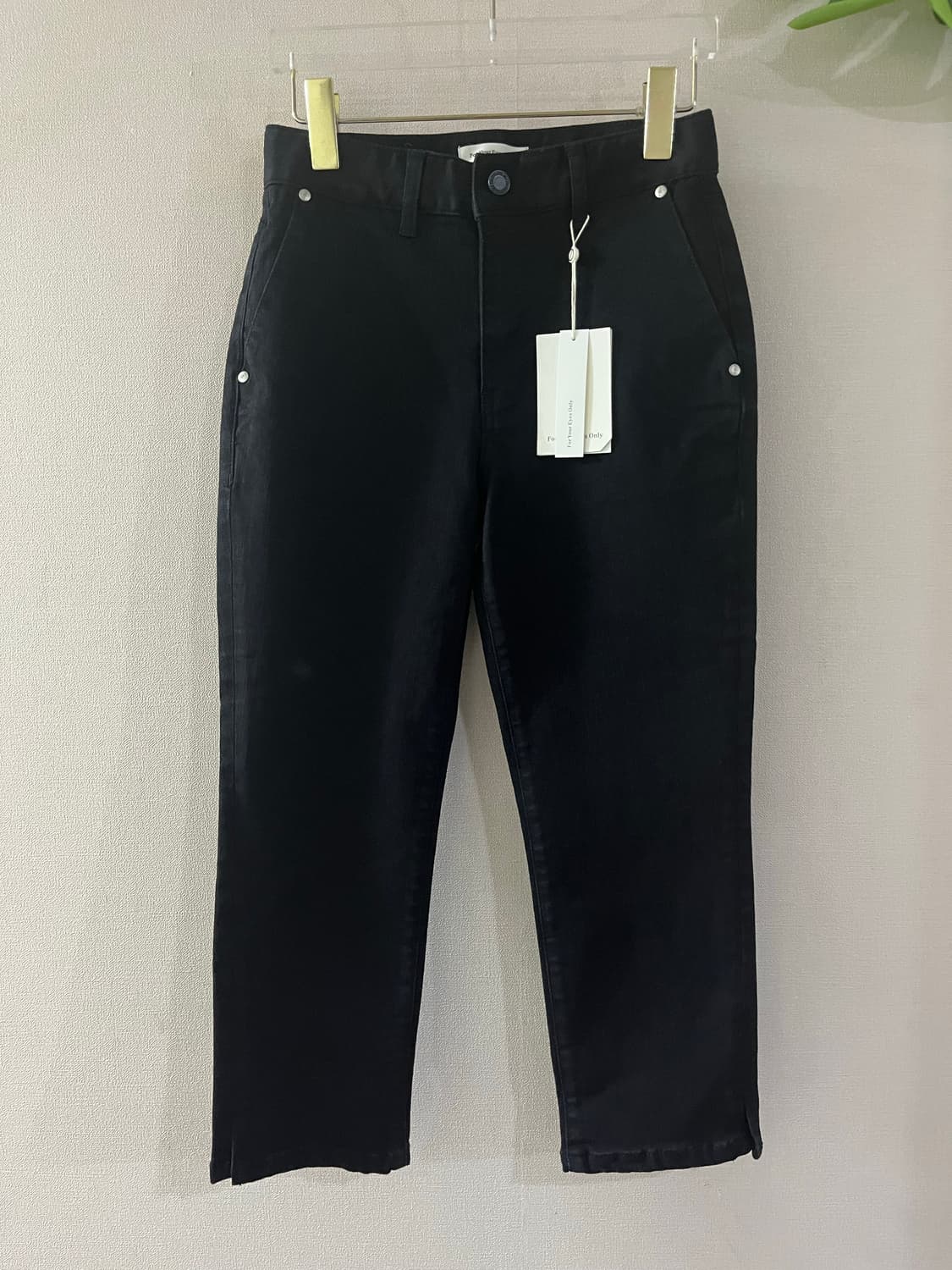 포유온 카프리팬츠 Clea Capri pants 블랙(36) 상품이미지6