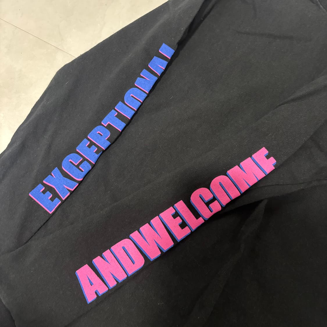 프린팅 블랙 롱슬리브 상품이미지2