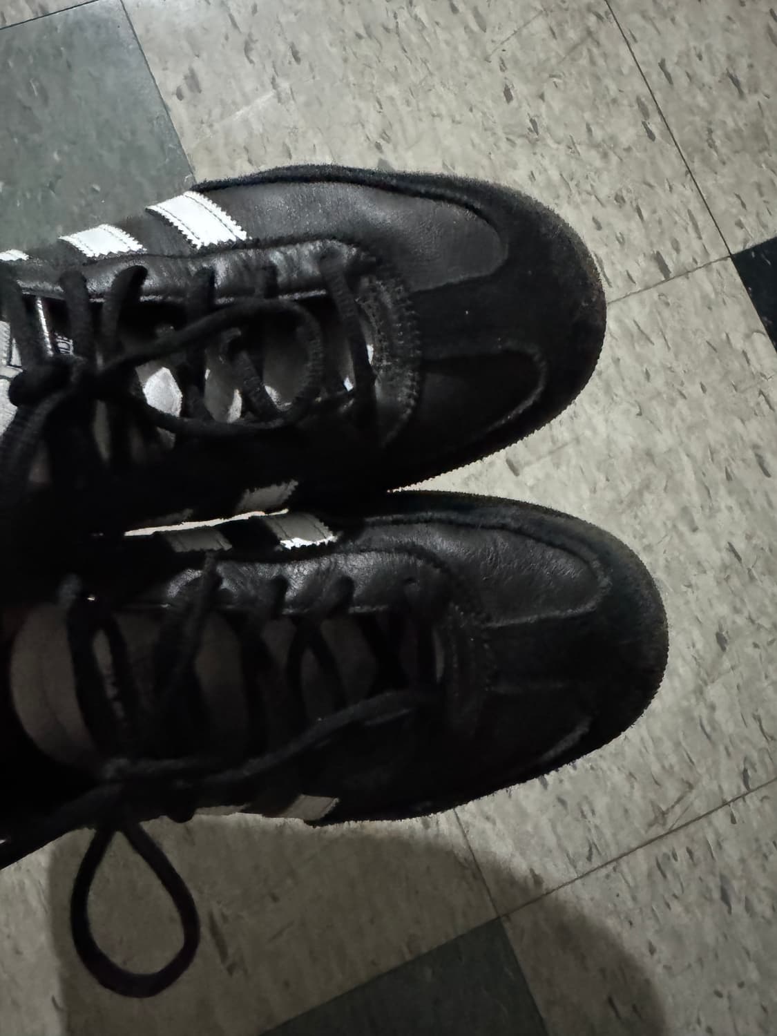 아디디스 스페지알레 핸드볼 코어 블랙 화이트 상품이미지4