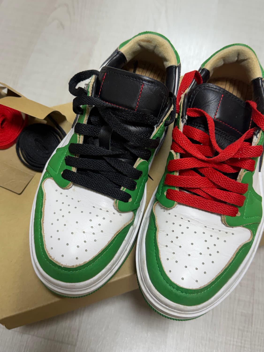 조던 1 엘리베이트 로우 SE 럭키 그린 (W) 상품이미지1