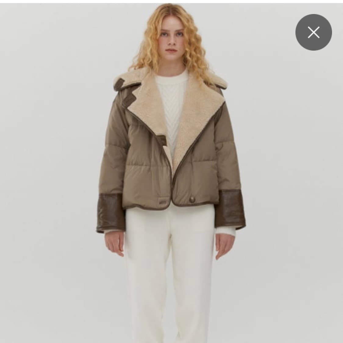 앳코너 패딩 예리 착용 상품이미지1