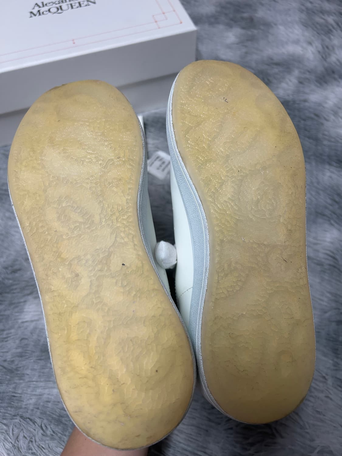 [35 size] 알렉산더 맥퀸 오버솔 스니커즈 상품이미지6