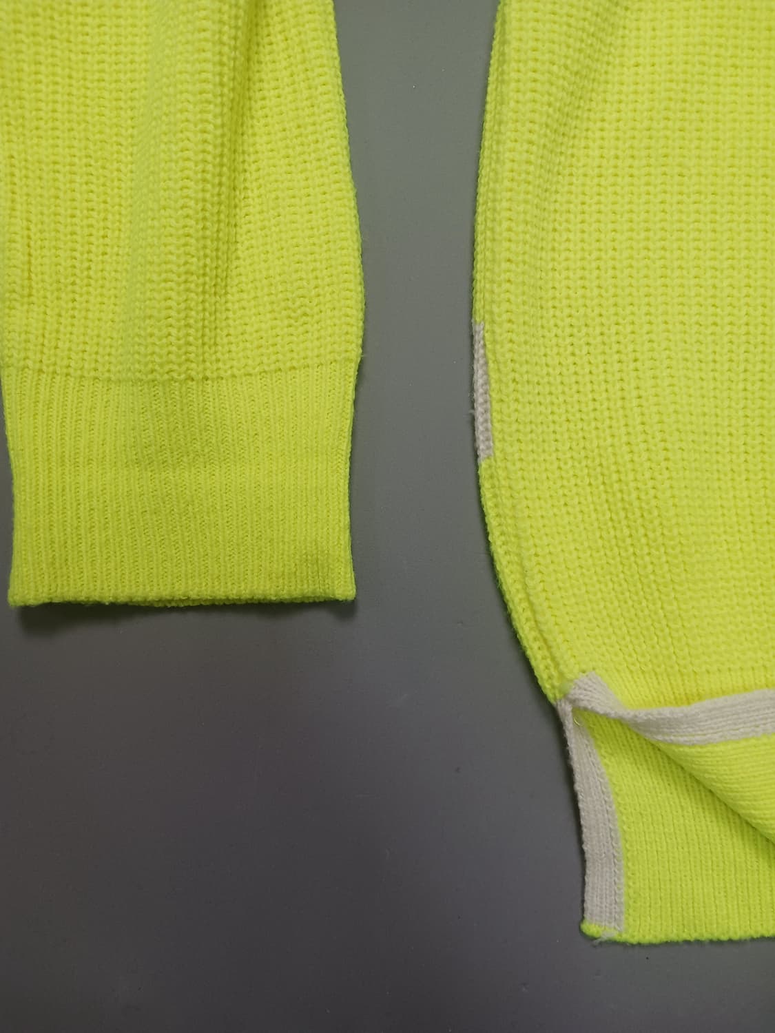 [프리] B747 오버핏 형광 니트 스웨터 상품이미지10