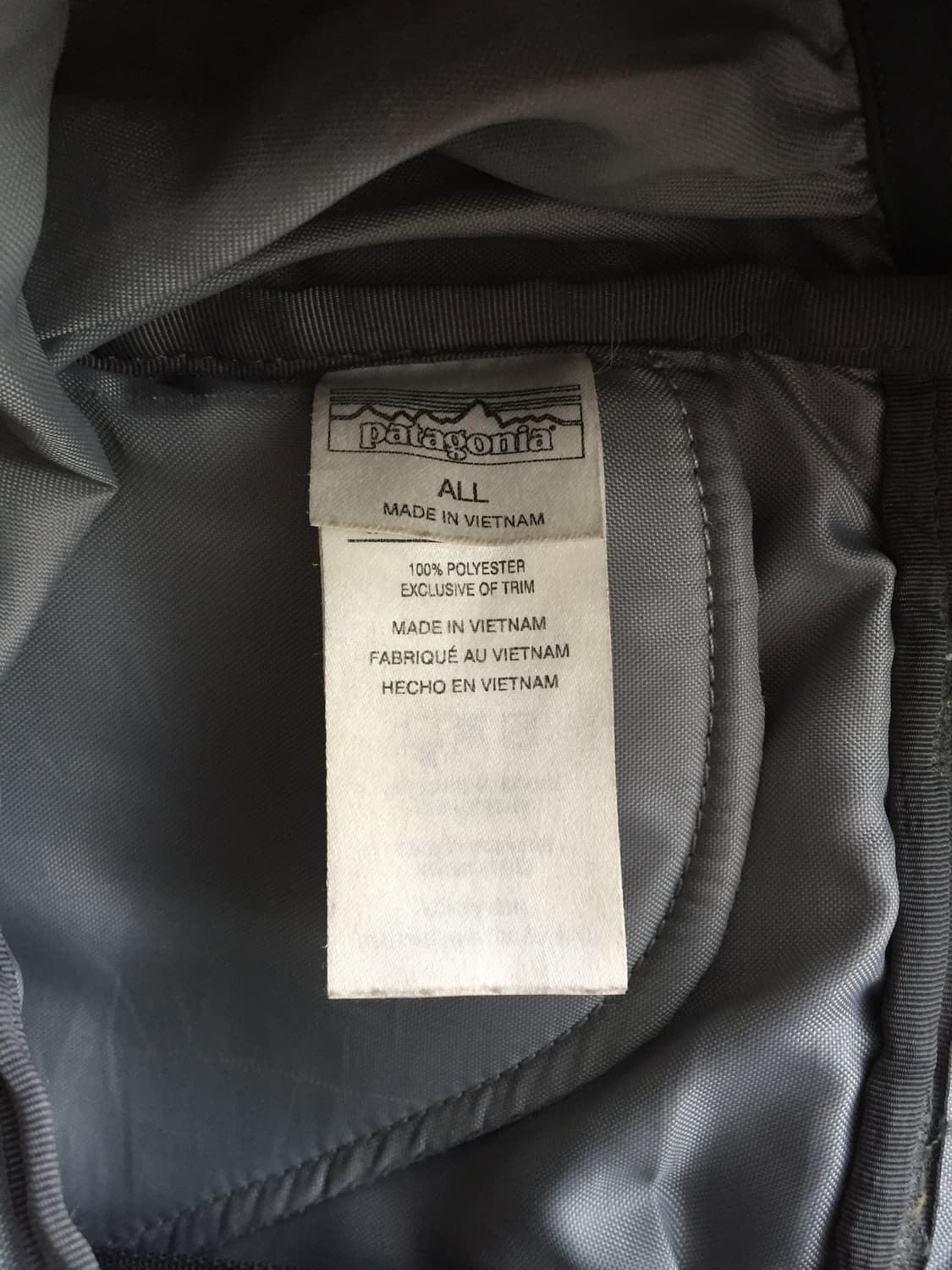 파타고니아 트래킹 백팩 네이비 상품이미지9