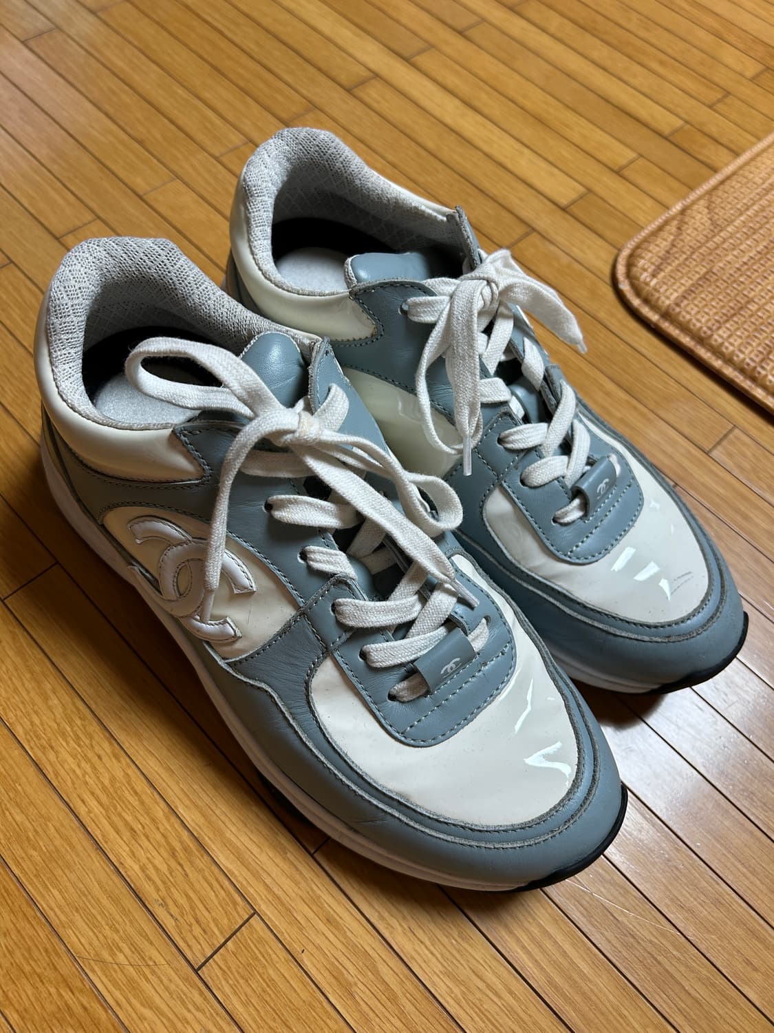 샤넬 스니커즈 상품이미지1