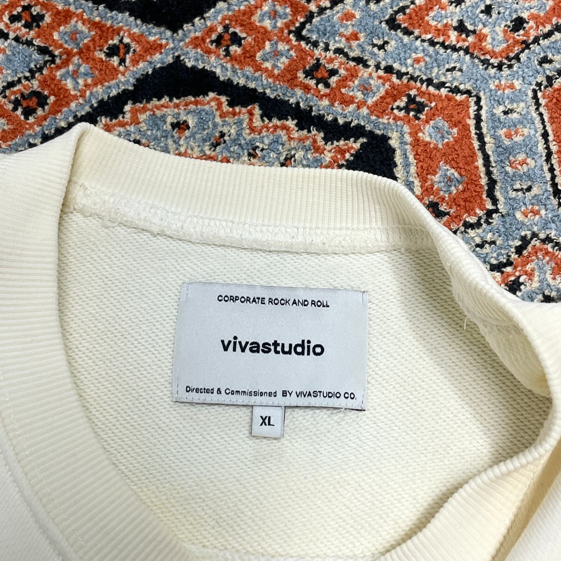 비바스튜디오 아이보리 맨투맨 남성XL 상품이미지4