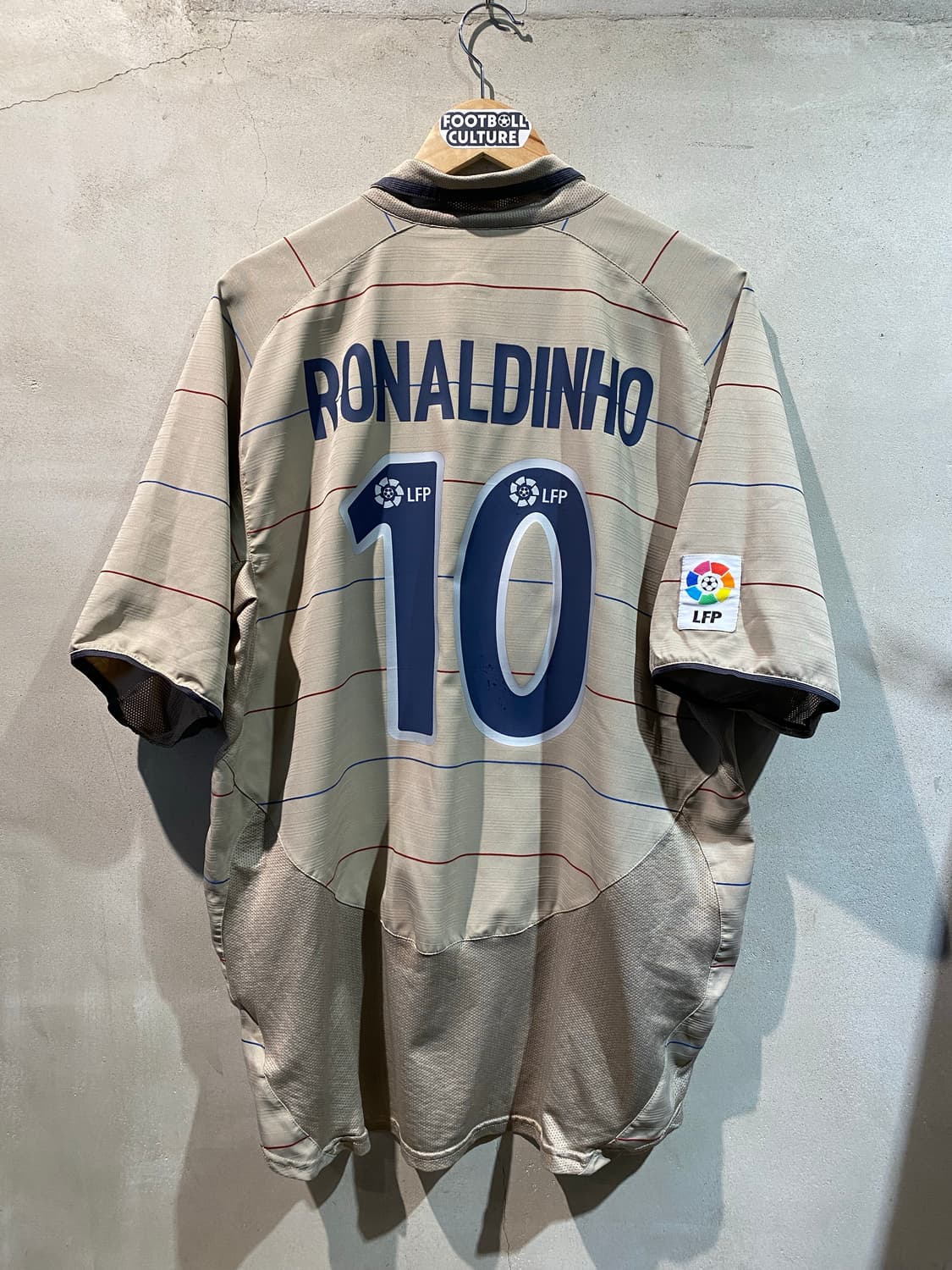 03-04 바르셀로나 호나우지뉴 어웨이 유니폼 상품이미지6