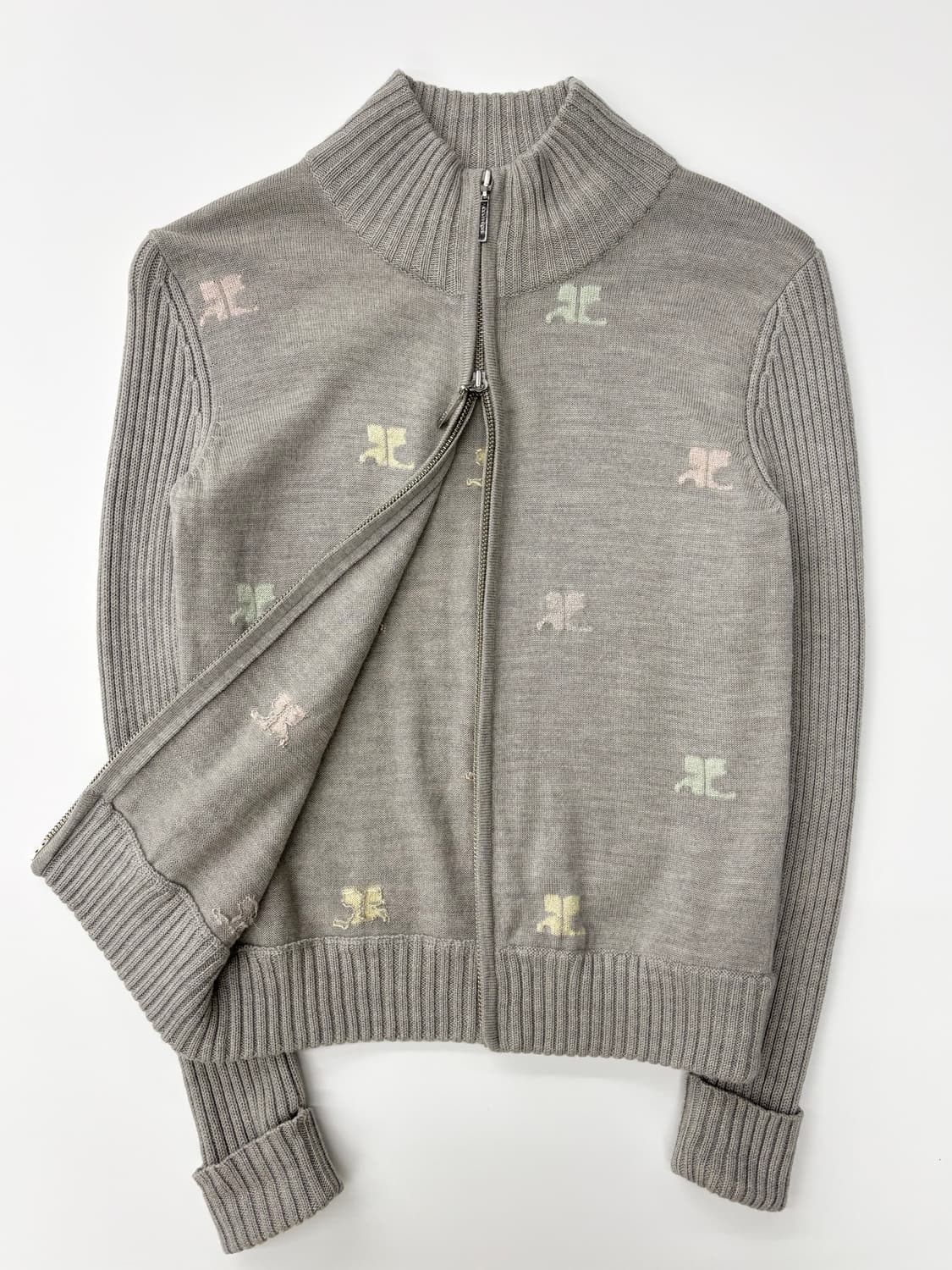 Courreges 꾸레쥬 로고 그레이 니트 집업 상품이미지1