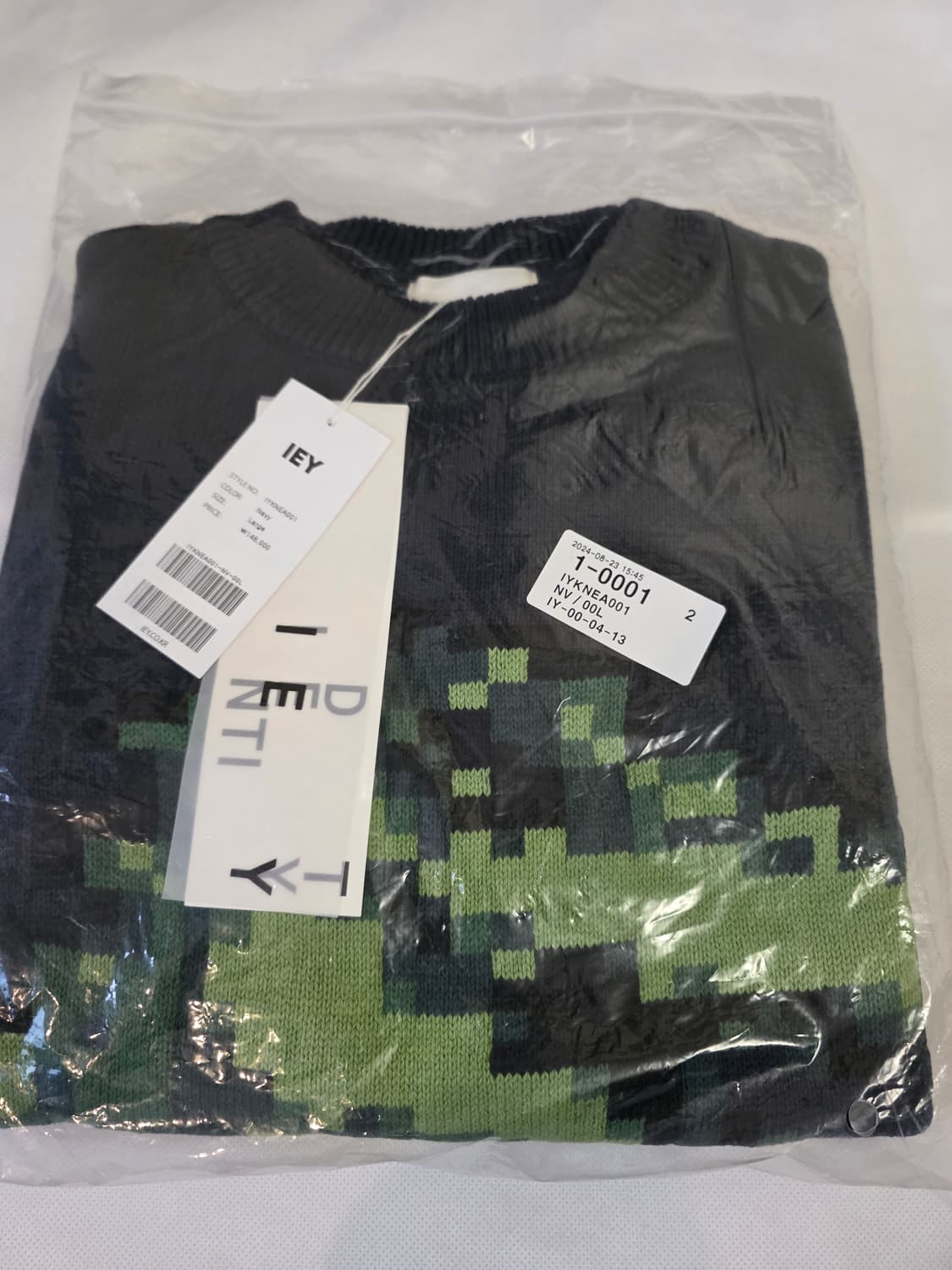 이에이 IEY 공룡 니트 상품이미지2