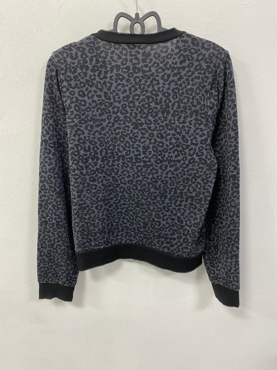 [MOI] 오네갸루 그레이 레오파드 호피 가디건 상품이미지6