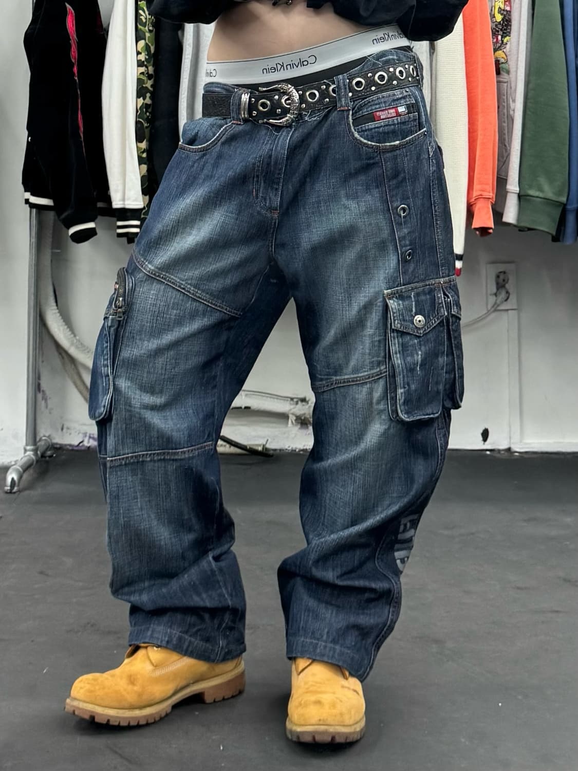 FUBU 포켓 디테일 데님 카고팬츠 상품이미지2