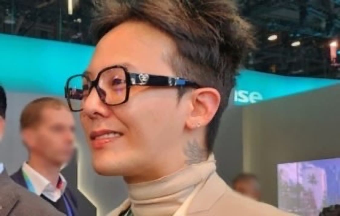 지디착) 샤넬 하트 로고 블루 라이트 안경 블랙 상품이미지10