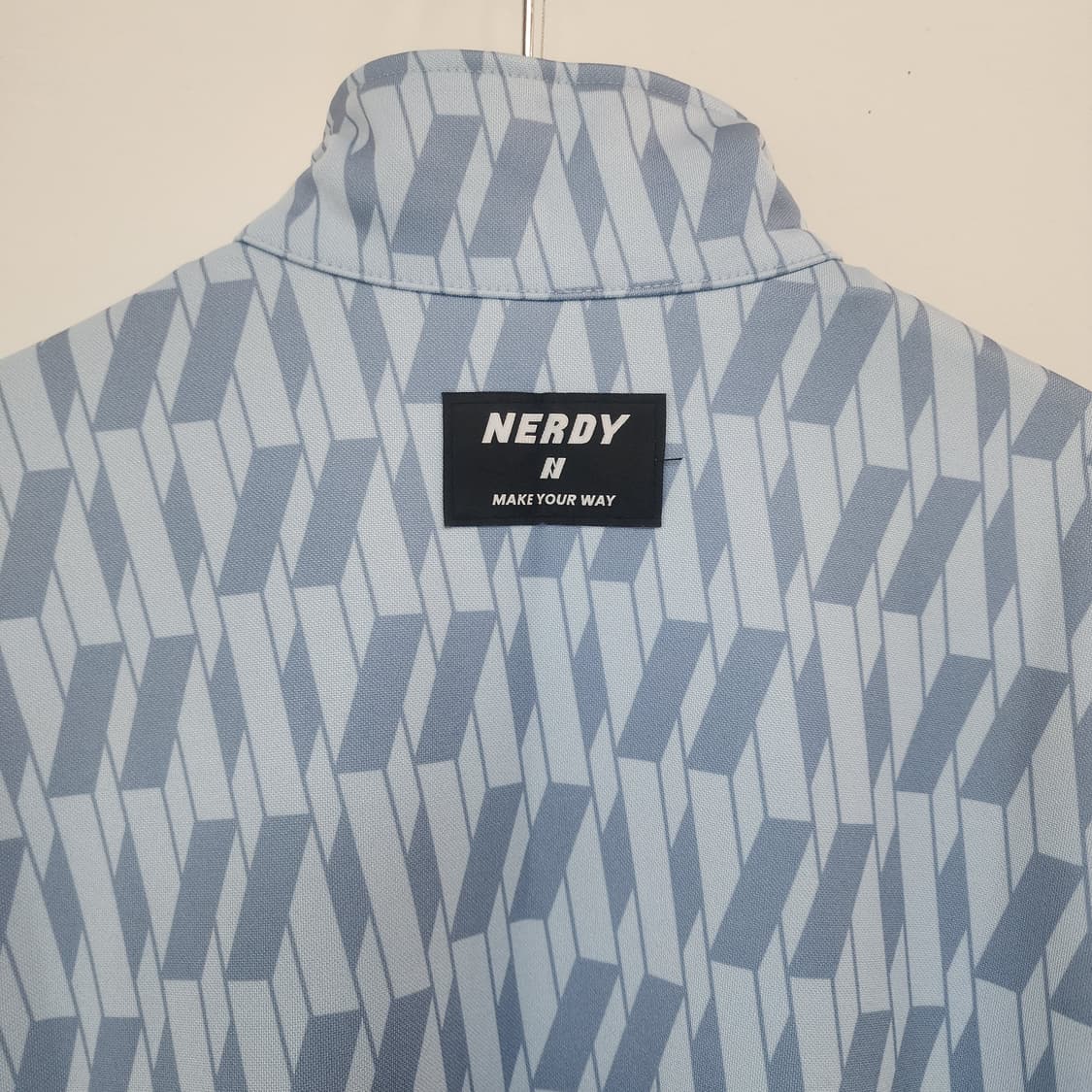 널디 패턴 트랙탑 블루 상품이미지9