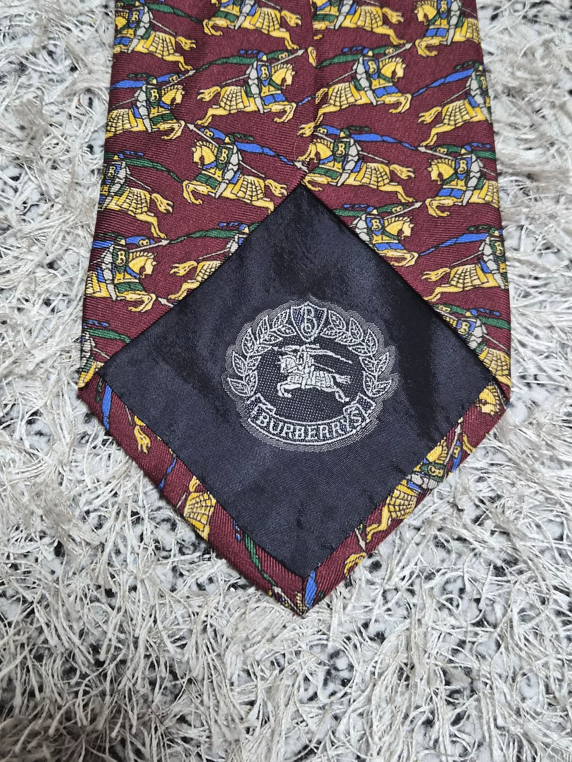 버버리Burberry 메인로고 패턴 넥타이 Free - N50

폭 : 상품이미지3