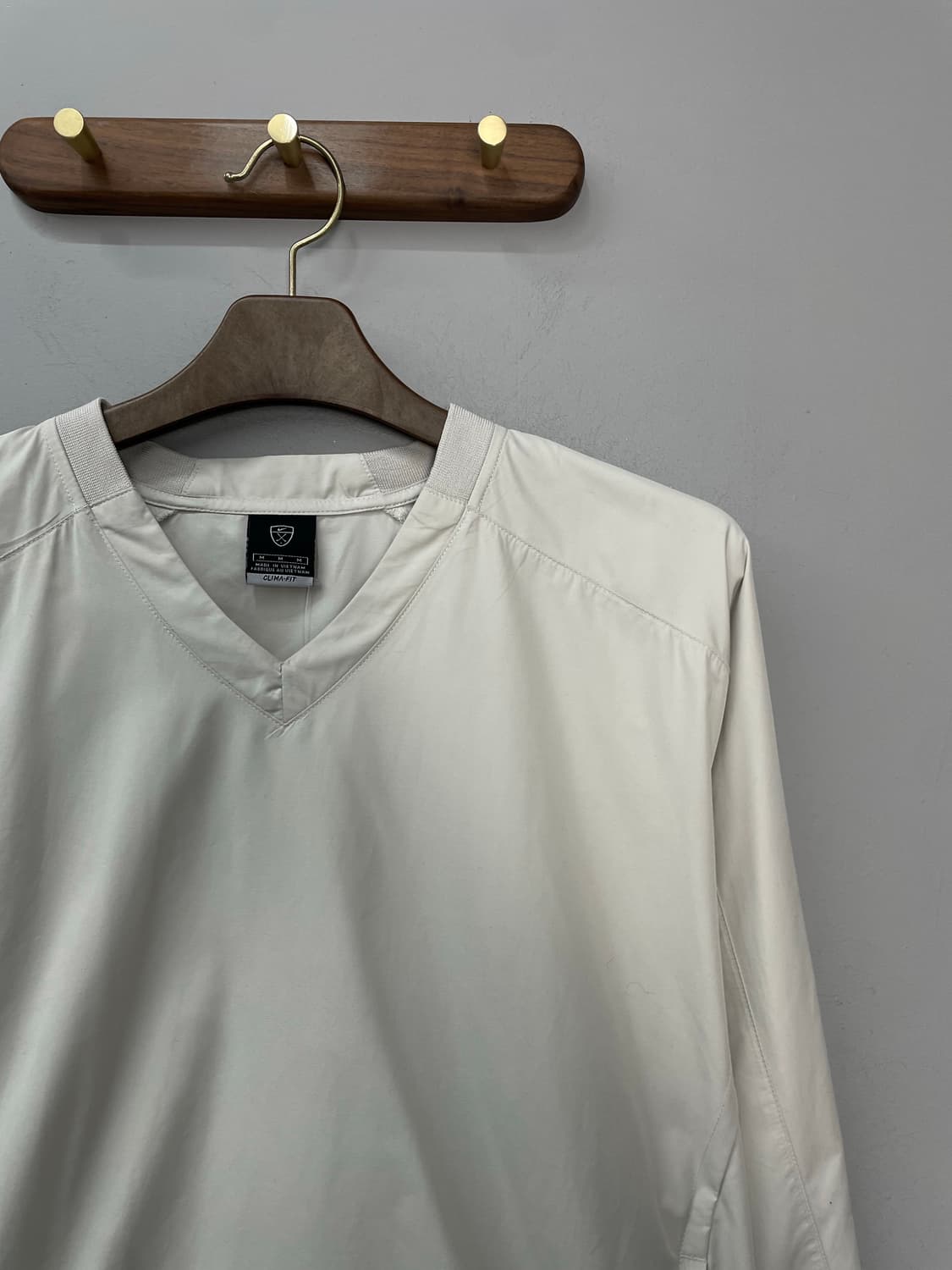 나이키 브이넥 아이보리 웜업 H1351 상품이미지3