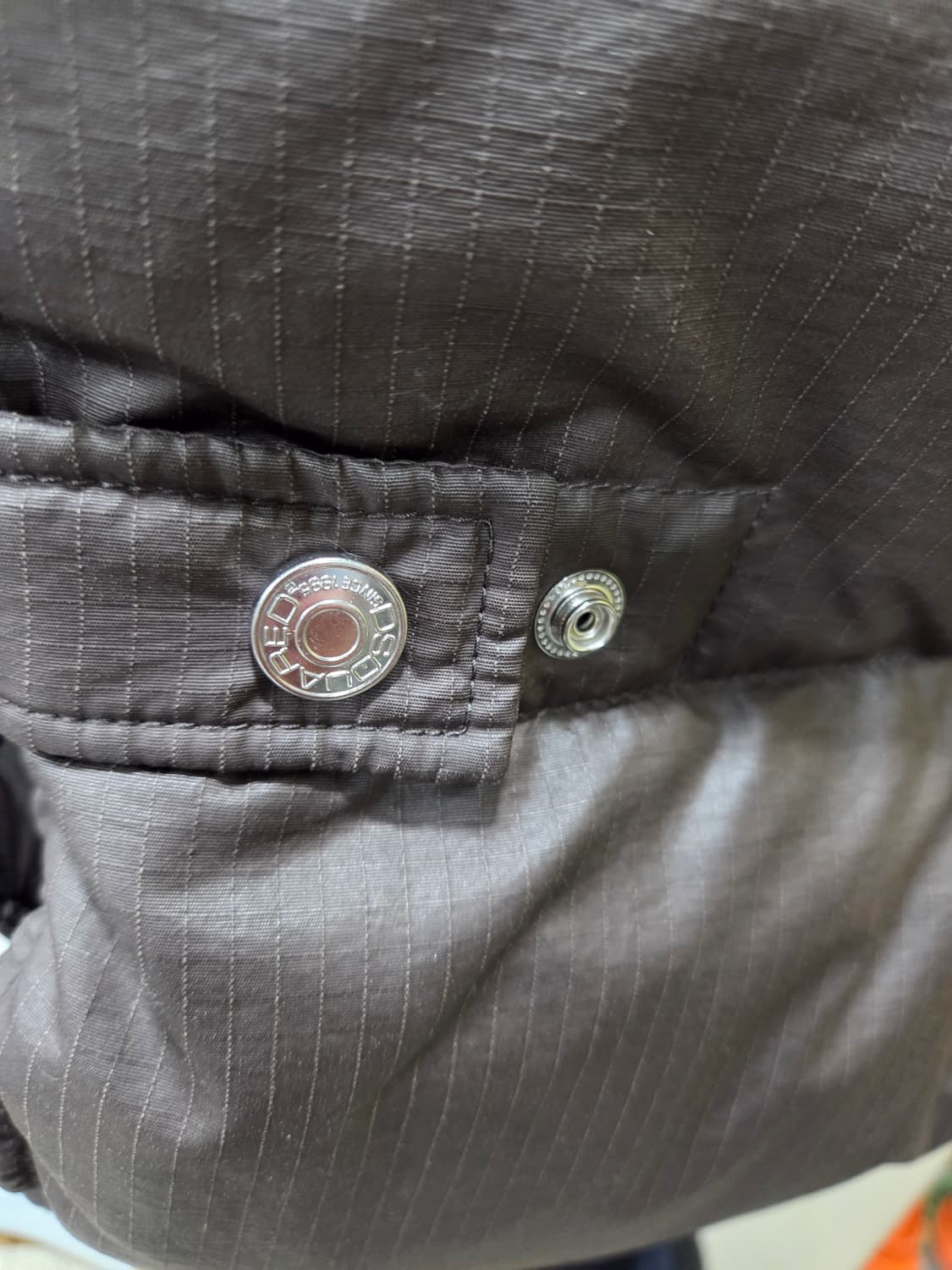 디스퀘어드2 패딩 베스트 상품이미지8