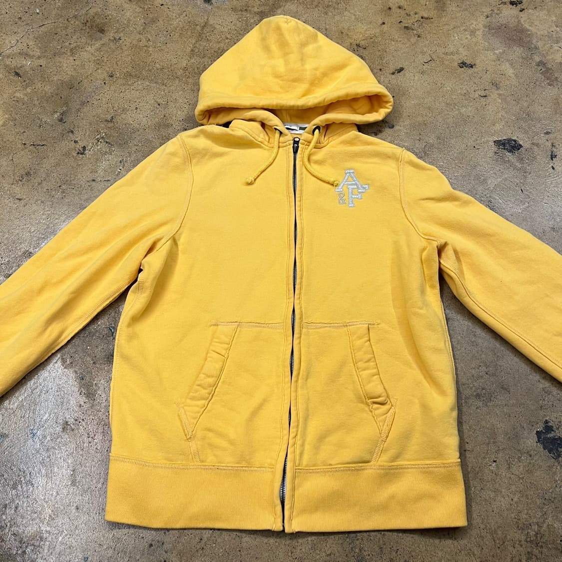 옐로우 레터링 아베크롬비 후드집업 상품이미지3