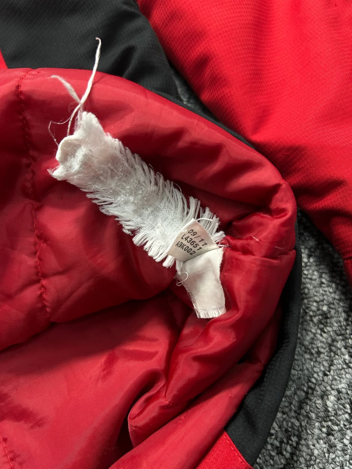 아디다스 올드스쿨 레드 블랙 바람막이 점퍼 M 상품이미지7