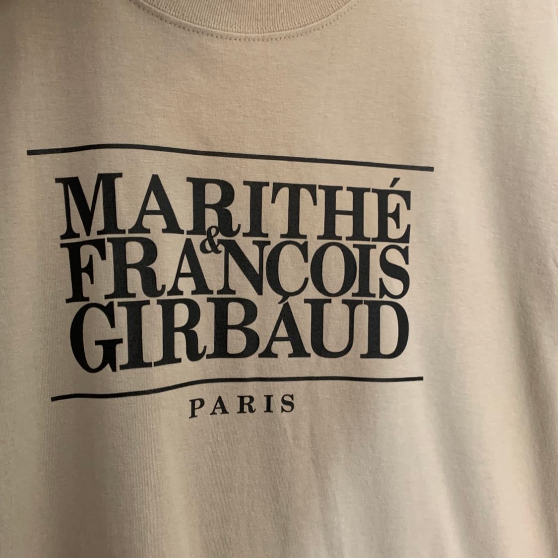 새상품 S 마리떼프랑소와저버 클래식 로고 프린팅 반팔티 상품이미지4