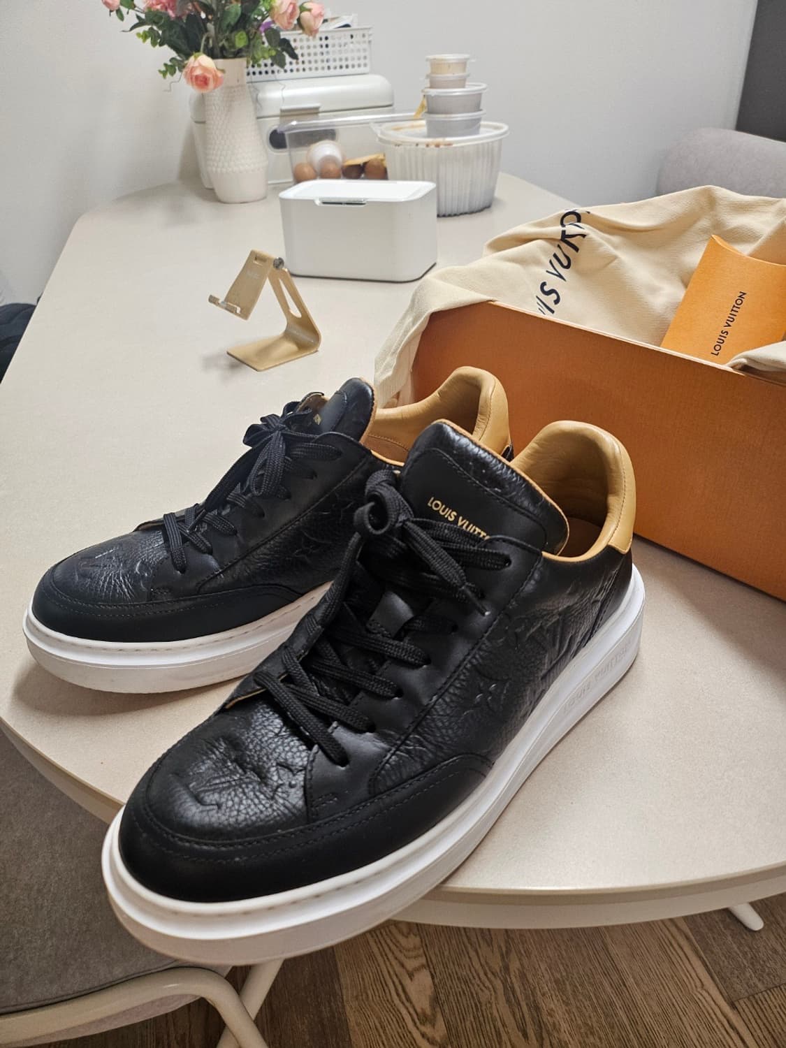 루이비통 비버리 힐스 스니커즈 블랙 260 상품이미지1